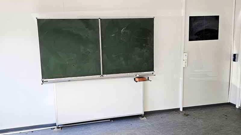 demontage schultafeln wedel