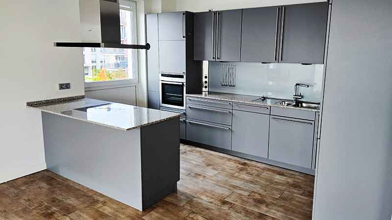 3 wedel wohnungsaufloesung kueche nachher